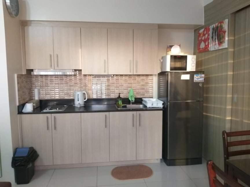 De Luxe, Standard And Studio Suites -The Breeze Residences-Close To Airport,Mall Of Asia, Us Embassy Μανίλα Εξωτερικό φωτογραφία