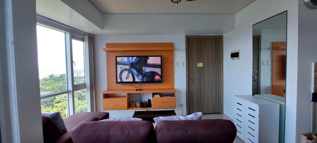 De Luxe, Standard And Studio Suites -The Breeze Residences-Close To Airport,Mall Of Asia, Us Embassy Μανίλα Εξωτερικό φωτογραφία