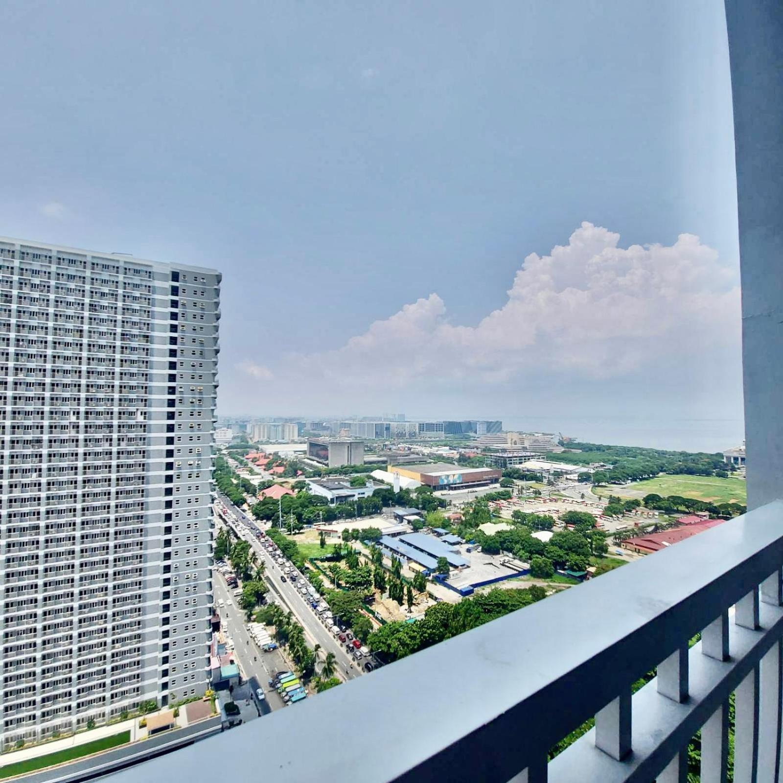 De Luxe, Standard And Studio Suites -The Breeze Residences-Close To Airport,Mall Of Asia, Us Embassy Μανίλα Εξωτερικό φωτογραφία